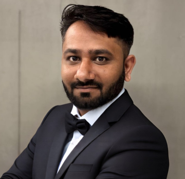 Hitesh VARDE_Head Of Opration